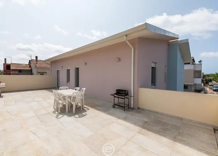 Sandy Retreat, Beachside With Terrace * Торре-Гранде