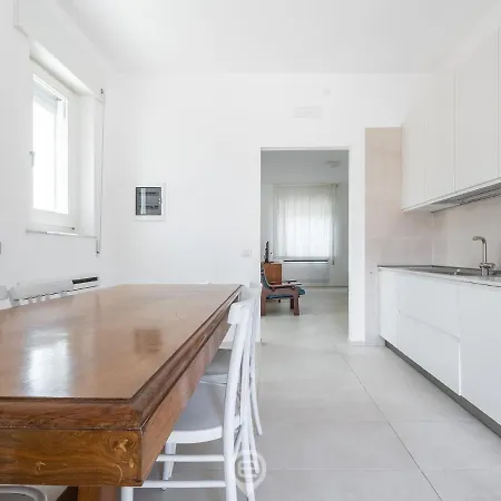 Sandy Retreat, Beachside With Terrace Apartamento *